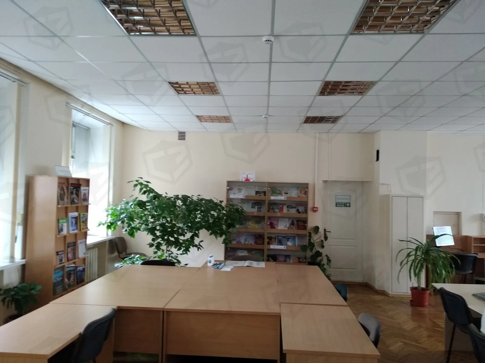 Запорізька обласна наукова бібліотека — фото 2